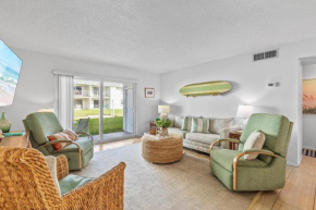Colony Beach Club 121